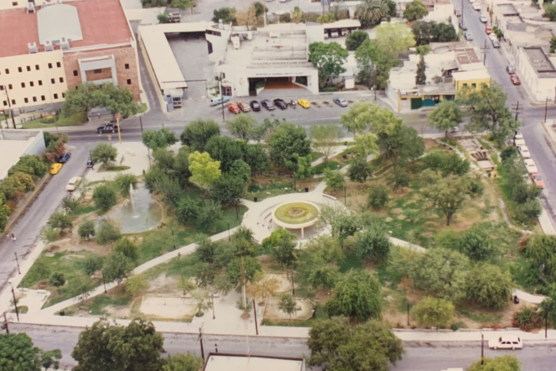 implang-fotos-historicas-plaza-naranjo