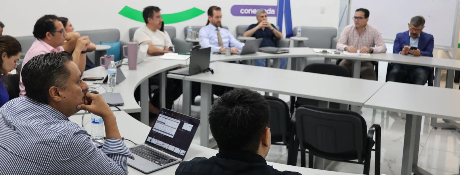 reunion-del-consejo-directivo-implang